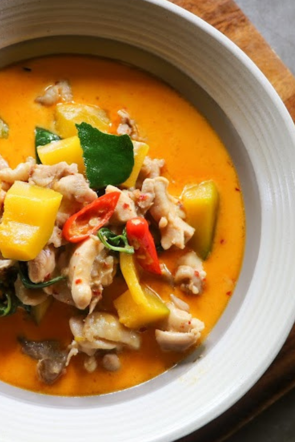 Thai red curry with chicken and pumpkin